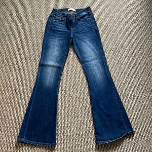 KanCan Flare Jean